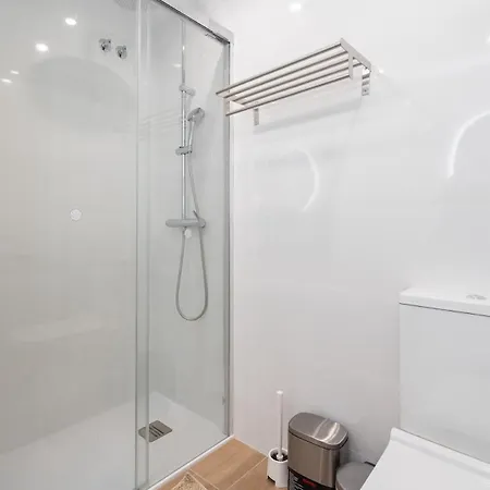 Apartment Great Centre, Walk To Beach! Rdr421 *